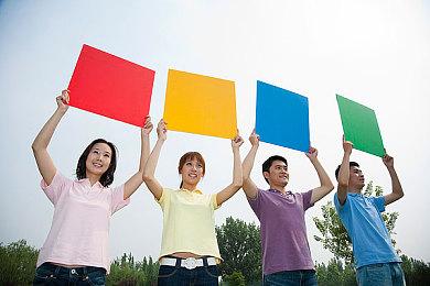 暴雪发布关于NFT的调查问卷：玩游戏赚加密货币